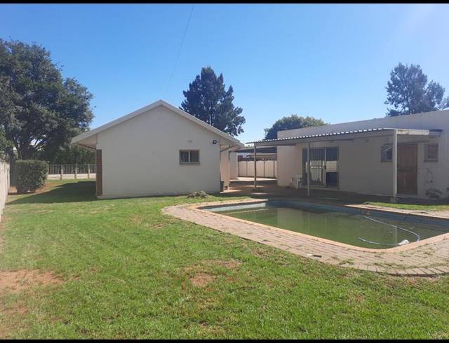 3 BEDROOM HOUSE FOR SALE IN ARCON PARK